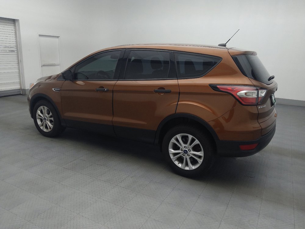 Used 2017 Ford Escape S FWD image 3