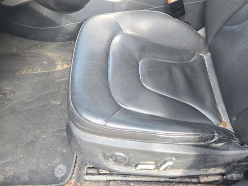 Used 2016 Audi A4 2.0T Premium image 12