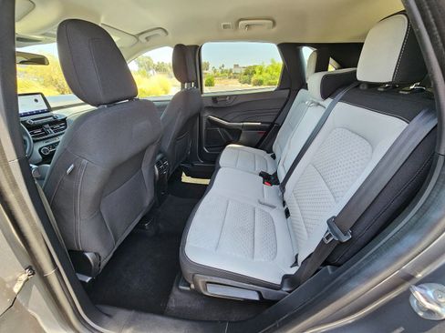Used 2023 Ford Escape Active AWD/4WD image 19