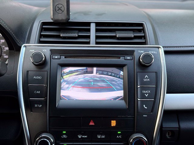 Used 2016 Toyota Camry SE FWD image 28