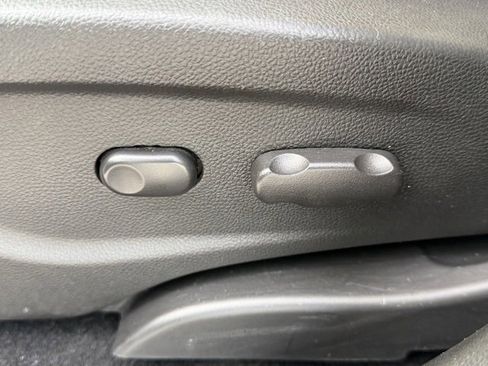 Used 2018 Buick Encore Sport Touring w/ Safety Package image 29