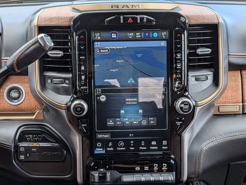 Used 2023 RAM 3500 Limited image 18