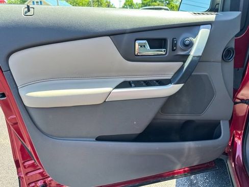 Used 2014 Ford Edge SEL w/ Equipment Group 205A FWD image 14