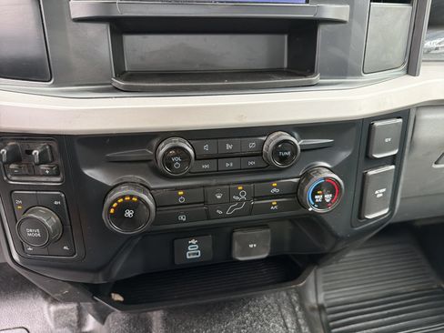 Used 2023 Ford F250 XL AWD/4WD image 4
