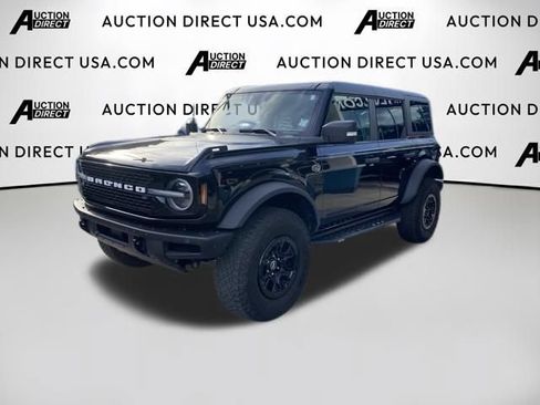 Used 2023 Ford Bronco Wildtrak AWD/4WD image 1