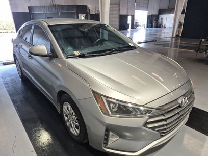 Used 2020 Hyundai Elantra SE