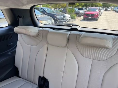 Used 2023 Hyundai Palisade Calligraphy w/ Winter Package image 7