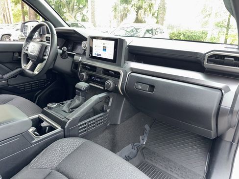 Used 2025 Toyota 4Runner SR5 image 16