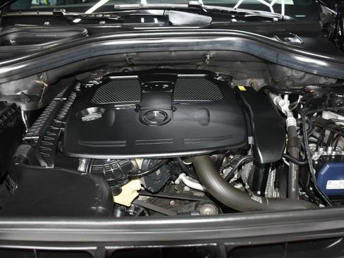 Used 2018 Mercedes-Benz GLE 350 4MATIC w/ Premium 1 Package image 16