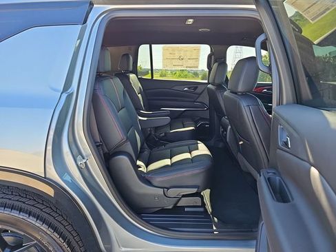 New 2026 Chevrolet Traverse RS FWD image 27