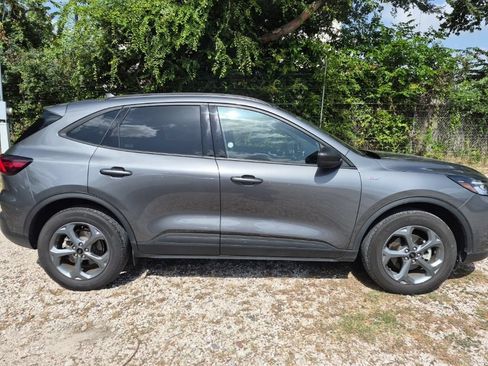 Used 2025 Ford Escape ST-Line AWD/4WD image 5
