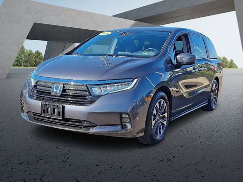 Used 2024 Honda Odyssey EX-L image 3