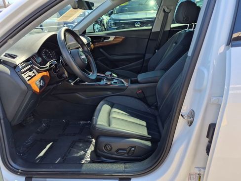 Used 2023 Audi A4 2.0T Premium image 13