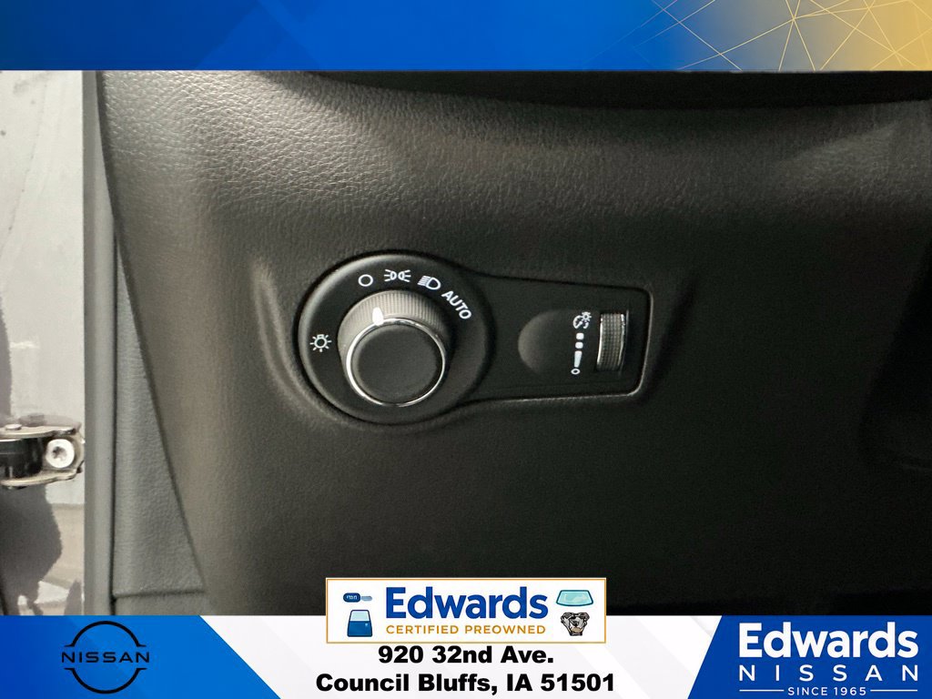 Used 2024 Jeep Compass Sport AWD/4WD image 21