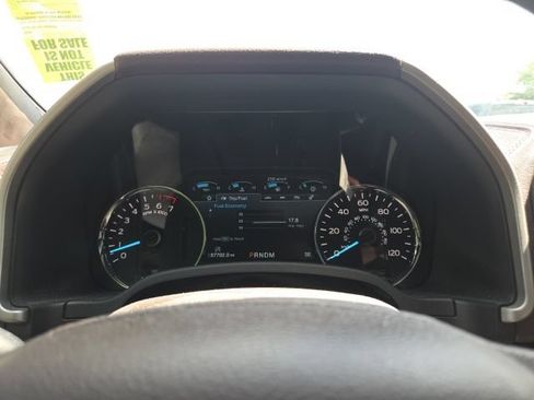 Used 2019 Ford F150 King Ranch w/ Equipment Group 601A Luxury AWD/4WD image 10