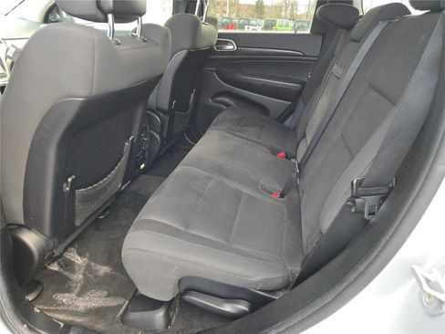 Used 2013 Jeep Grand Cherokee Laredo image 20
