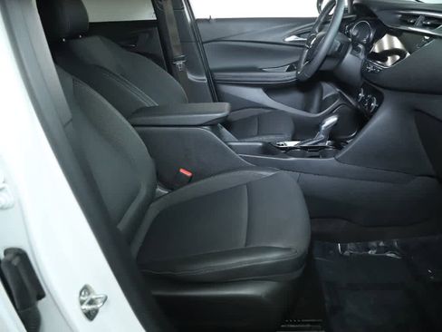 Used 2023 Buick Encore GX Preferred image 34