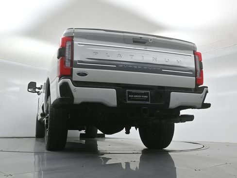 Certified 2024 Ford F250 Platinum AWD/4WD image 51