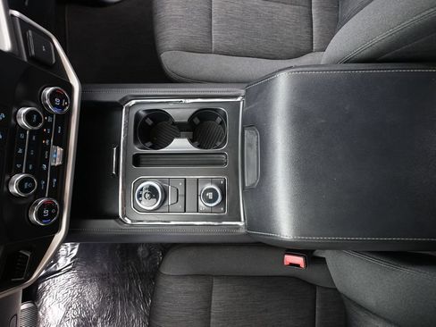 Used 2022 Ford Expedition XLT AWD/4WD image 33