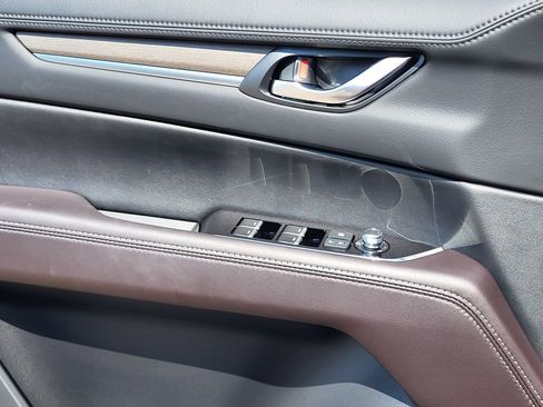 New 2025 MAZDA CX-5 Signature image 17