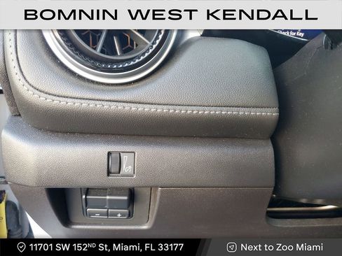 Used 2024 Chevrolet Colorado LT image 26