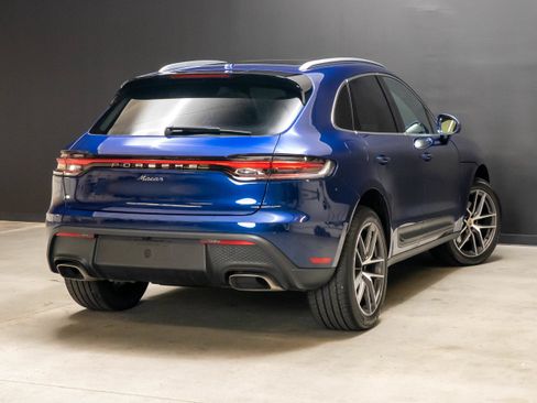 Certified 2026 Porsche Macan AWD/4WD image 7