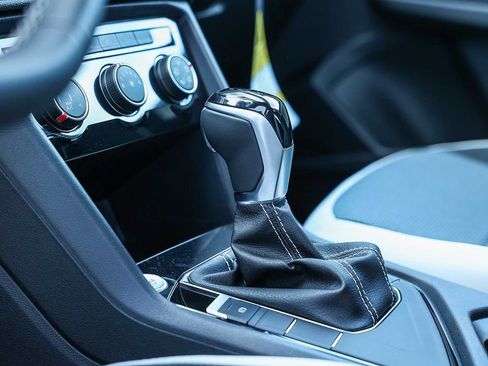 New 2026 Volkswagen Taos S image 34