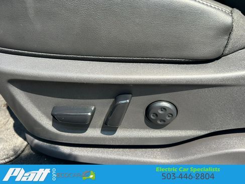 Used 2023 Nissan Ariya FWD image 30