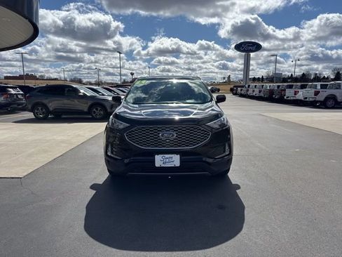 Used 2024 Ford Edge SEL w/ Convenience Package image 8