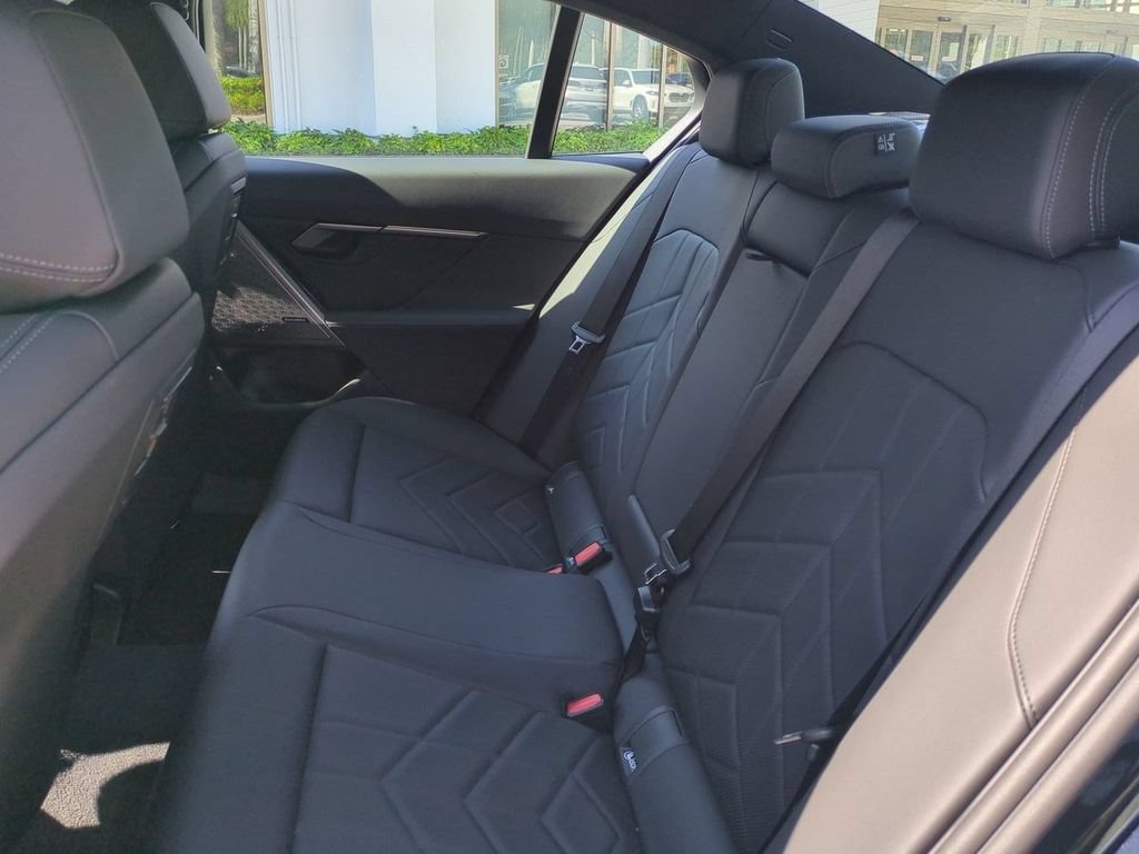 New 2027 BMW 530i w/ M Sport Package RWD image 14