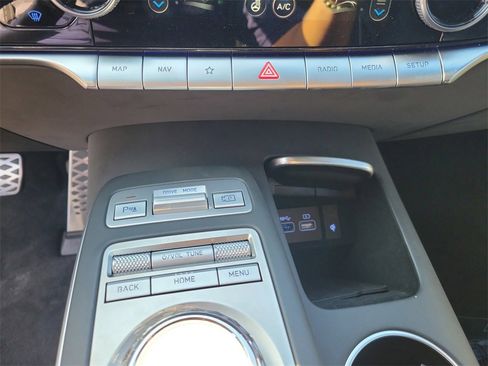 Used 2024 Genesis GV70 3.5T Sport image 35