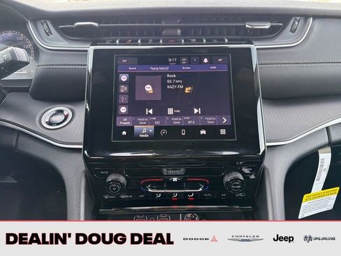 New 2026 Jeep Grand Cherokee Laredo AWD/4WD image 25
