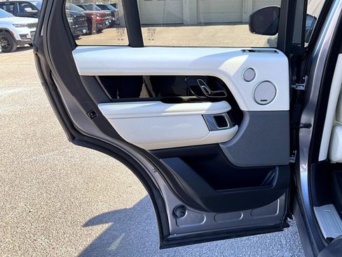 Used 2021 Land Rover Range Rover Westminster Edition image 21