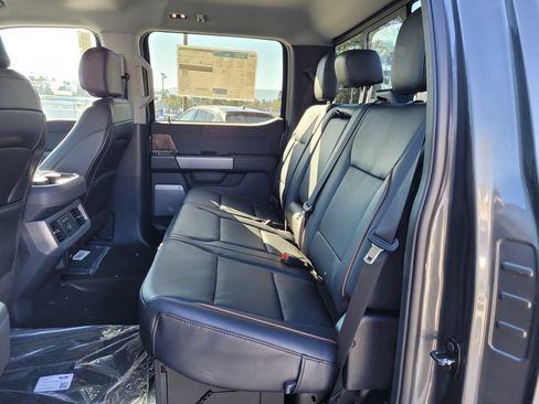 New 2026 Ford F250 Lariat w/ Lariat Premium Package AWD/4WD image 9