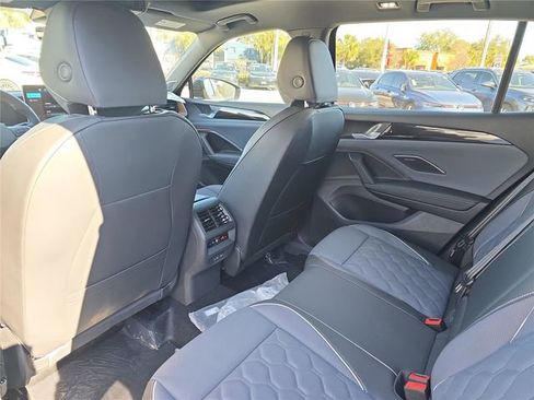 New 2026 Volkswagen Tiguan SEL R-Line image 11