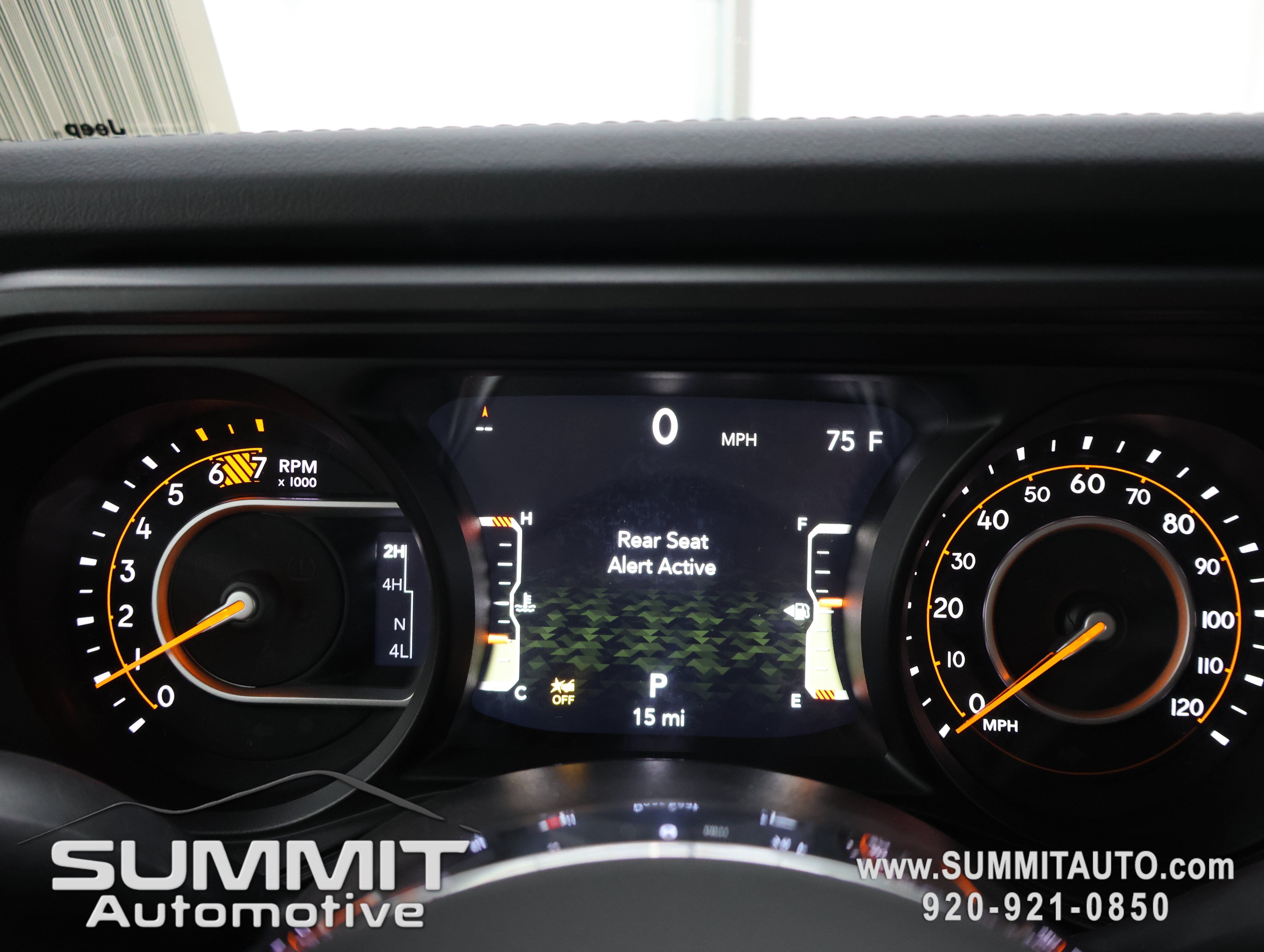 New 2027 Jeep Wrangler Unlimited Sahara AWD/4WD image 9