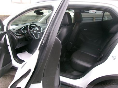 Used 2018 Buick Encore Preferred image 12