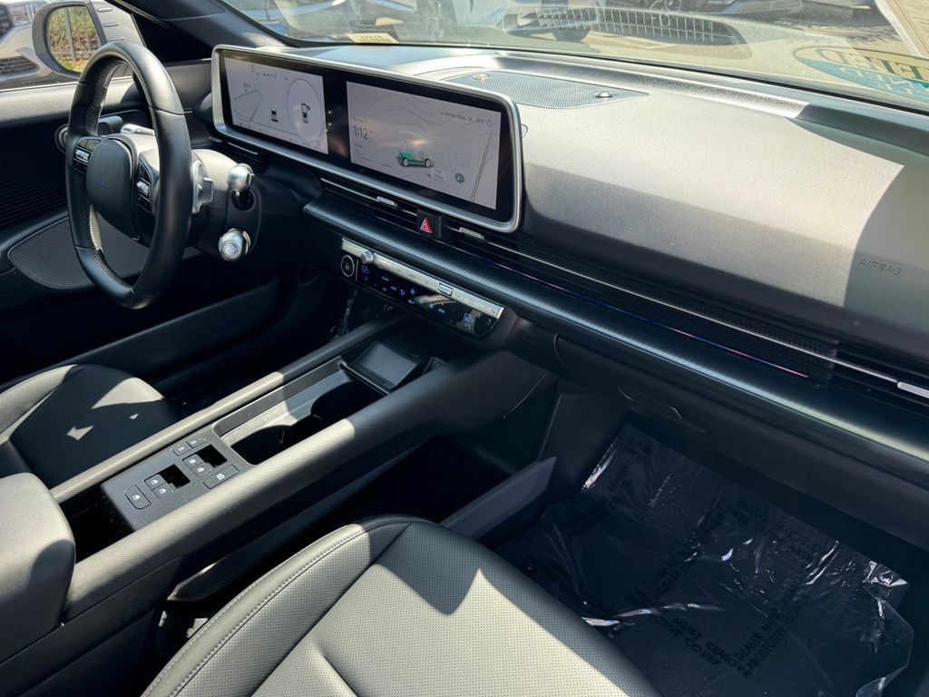 Certified 2024 Hyundai Ioniq 6 SEL RWD image 9