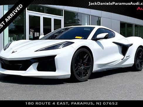 Used 2025 Chevrolet Corvette Z06 w/ Battery Protection Package RWD image 1