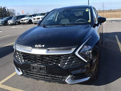 Certified 2023 Kia Sportage LX image 7
