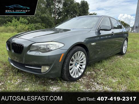 Used 2011 BMW 528i Sedan RWD image 1