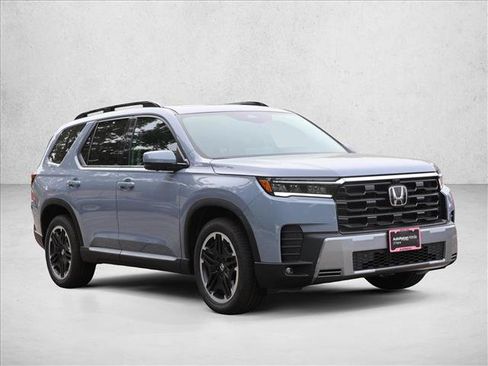 New 2026 Honda Pilot image 3