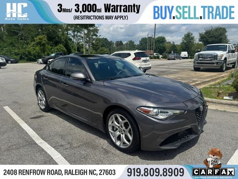 Used 2021 Alfa Romeo Giulia Ti AWD/4WD image 7