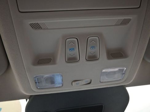 Used 2020 Ford Escape SE Sport image 20