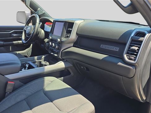 Used 2022 RAM 1500 Big Horn AWD/4WD image 16