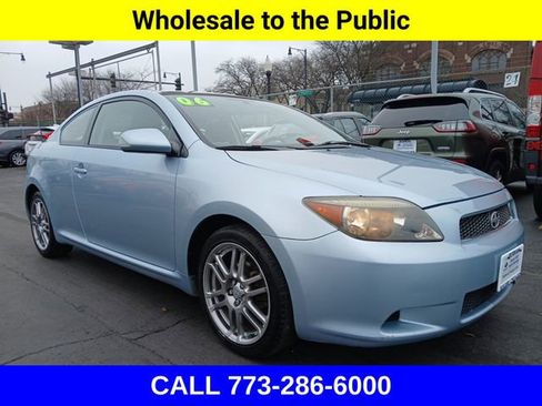 Used 2006 Scion tC image 2