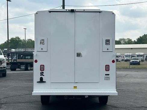 New 2024 Ford Transit 350 w/ Interior Upgrade Package RWD image 7