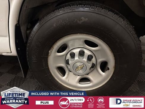 Used 2023 Chevrolet Express 3500 Extended w/ Driver Convenience Package image 22