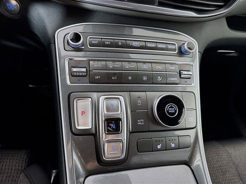 Used 2023 Hyundai Santa Fe SEL image 15