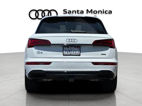 Used 2025 Audi Q5 2.0T Premium w/ Convenience Plus Package AWD/4WD image 7